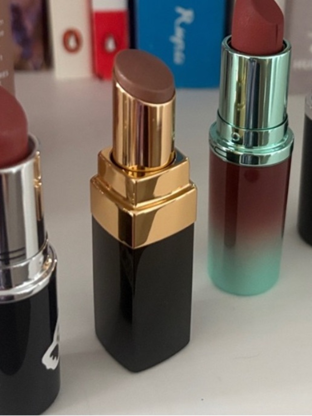Private Chanel boy lipstick listing